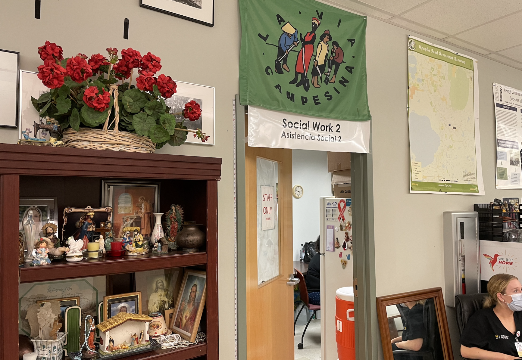 UCF students offer physical, mental health to farmworkers in Apopka (Photo 2)